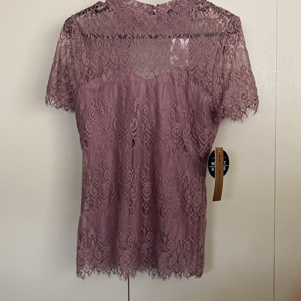 Almost Famous Mauve lace high neck  top - M
